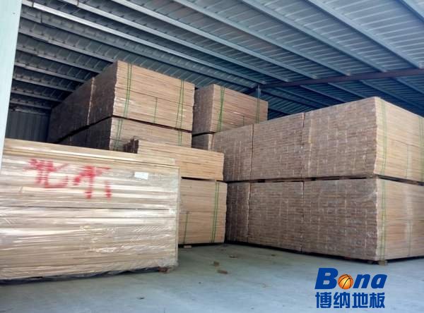 中等篮球运动木地板维护保养