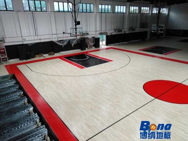 双龙骨运动木地板保养方法